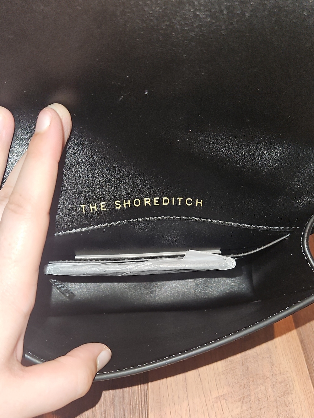 Kurt Geiger NWT Shoreditch Black Suede Crossbody Bag and Mirror - Picture 15 of 15